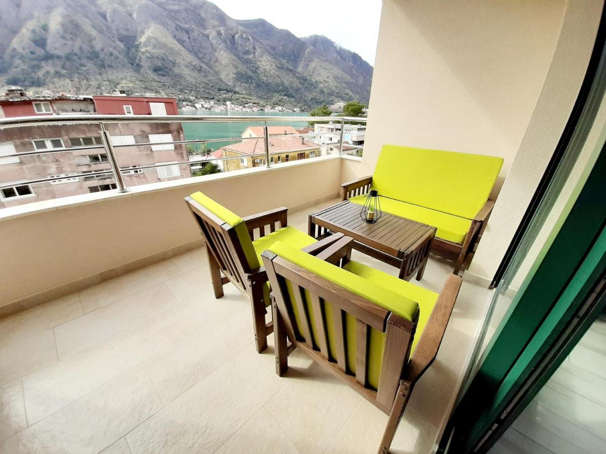 Maritimo Di Cattaro****Lux Apartment With Garage Kotor Exterior foto